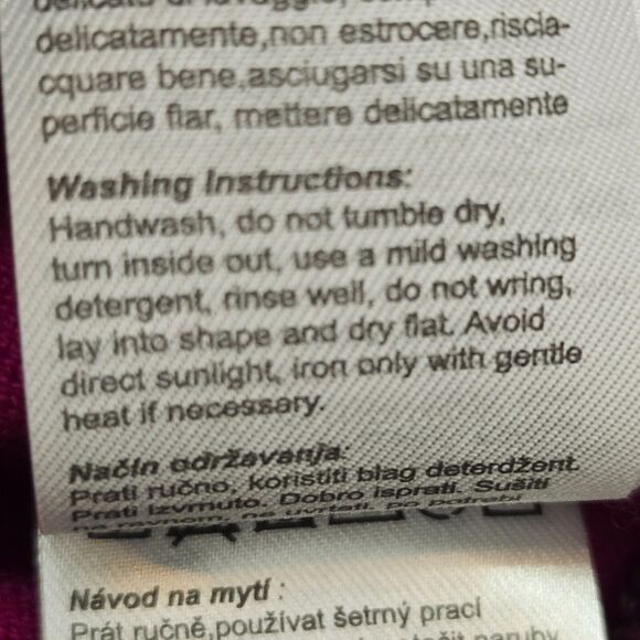 Ivko Cardigan Longer Sweater Size 36/S Superfine Merino Wool Floral Pink Fuchsia - Picture 16 of 16